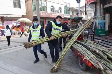 月经持续一个月不走的原因及应对措施